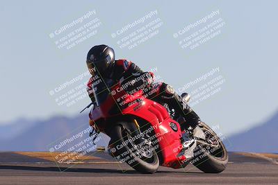 media/Nov-06-2023-Moto Forza (Mon) [[ce023d0744]]/3-Intermediate Group/Session 5 (Turn 9)/